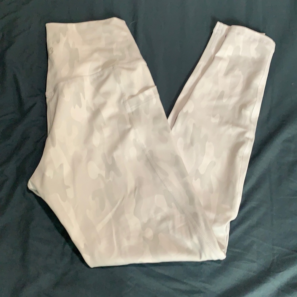 Buff Bunny leggings